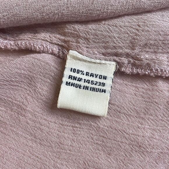 Sim & Sam Flowy Rose Pink Blouse - Picture 7 of 7